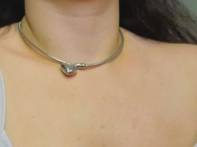 HottyAlba live cam on BongaCams