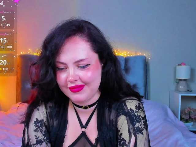 HottyAlba live webcam show