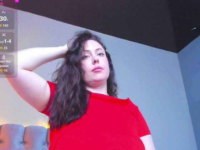 HottyAlba live cam on BongaCams