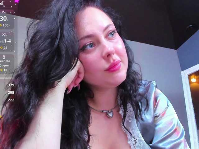 HottyAlba live webcam show