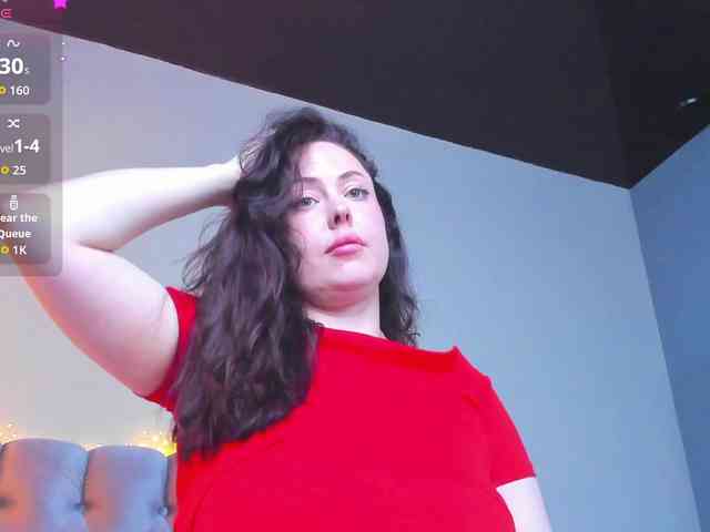 HottyAlba webcam
