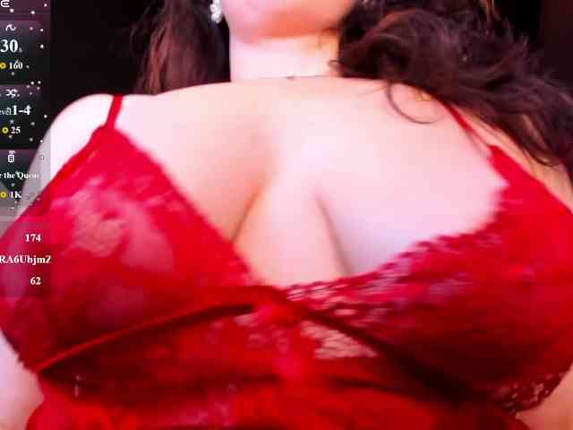 HottyAlba webcam