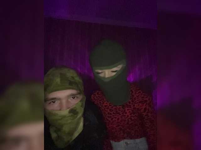 family000000 live cam