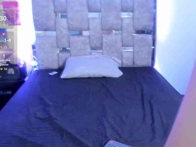 Hannah-55 webcam