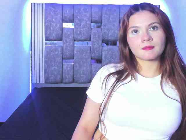 Hannah-55