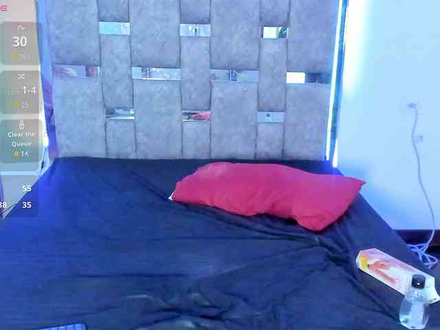 Hannah-55 webcam