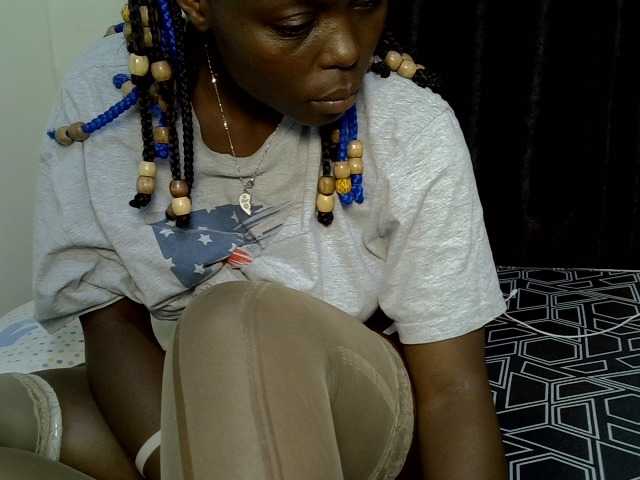 NairobiTease live cam on BongaCams