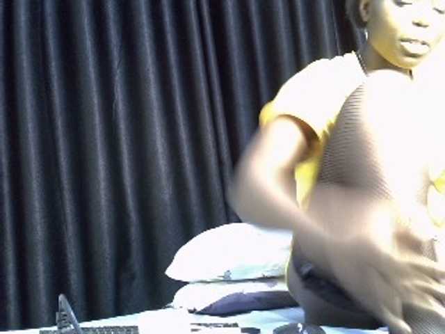 NairobiTease live cam on BongaCams