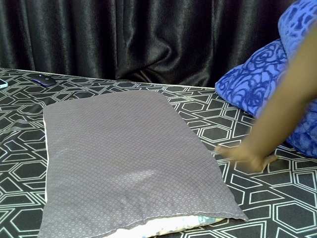 NairobiTease live cam on BongaCams