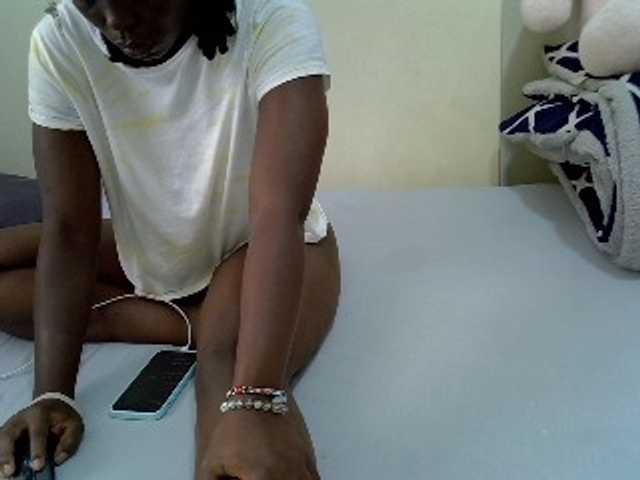 NairobiTease live cam on BongaCams