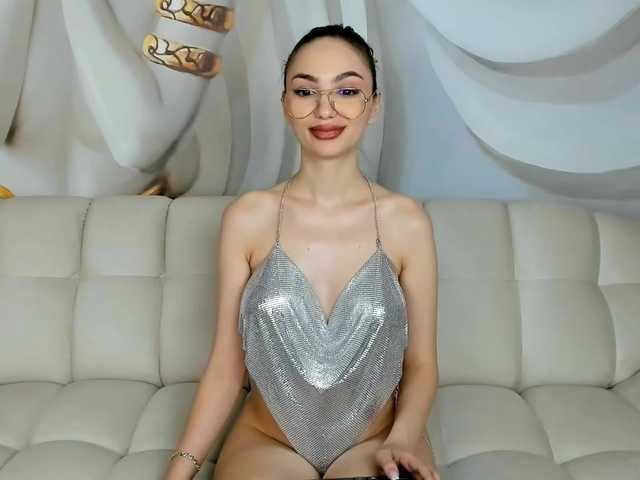HaleySweet18