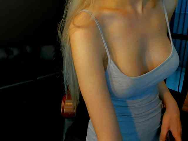 Modèle: HaleySweet18