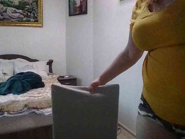 KrisryONikss webcam