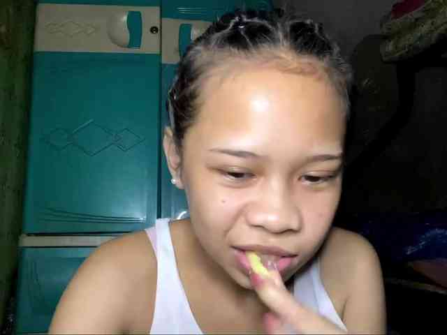 MaricelaGoldfuss webcam