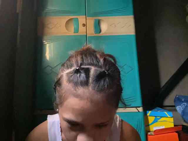 MaricelaGoldfuss webcam