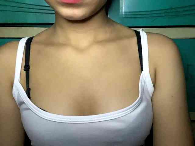MaricelaGoldfuss webcam