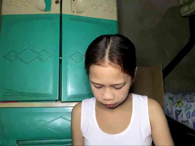 MaricelaGoldfuss webcam