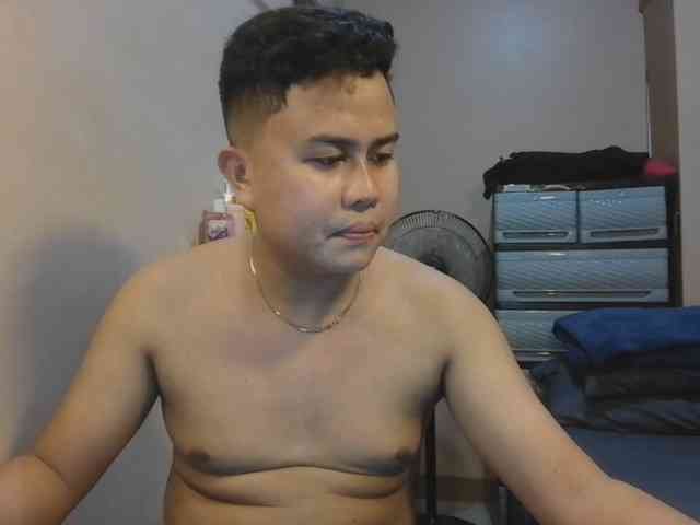 MHART12 Live Webcam on BongaCams