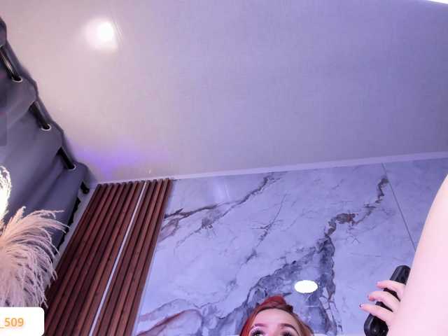 Melanieklaus live cam preview