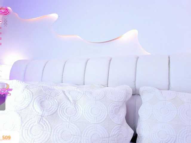 Melanieklaus Nude Live Sex Shows