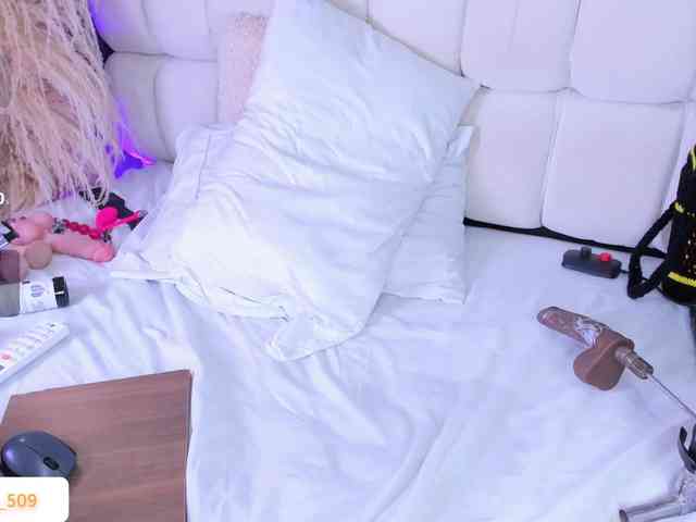 Melanieklaus webcam