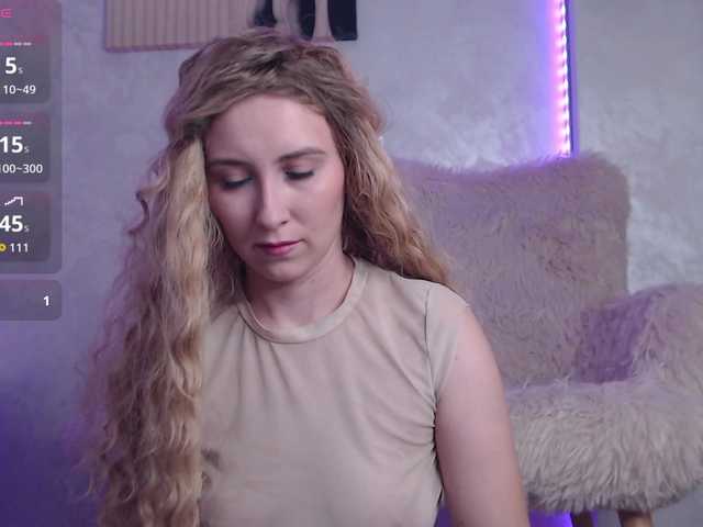 Ember-Luna live webcam show