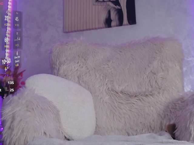 Ember-Luna live webcam show