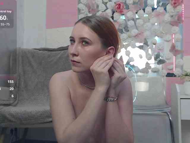 Ember-Luna webcam