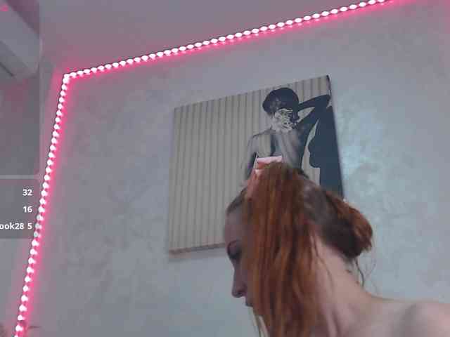 Ember-Luna webcam