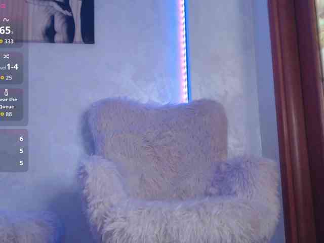 Ember-Luna webcam