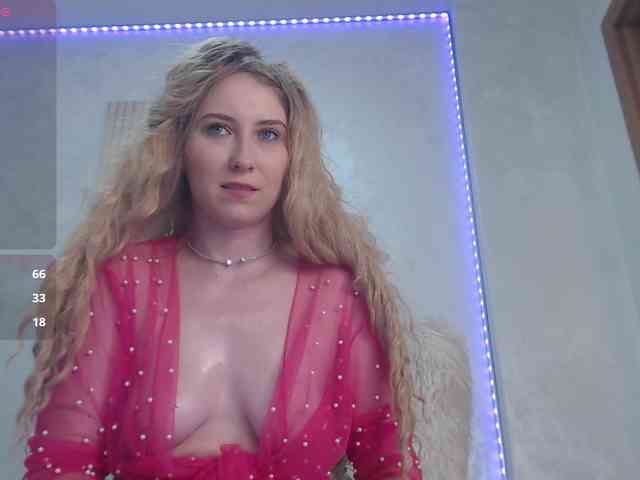 Ember-Luna webcam
