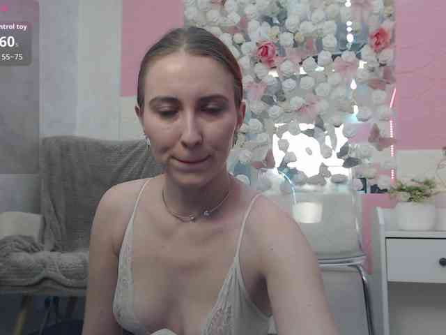 Ember-Luna webcam