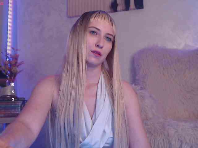 Ember-Luna webcam