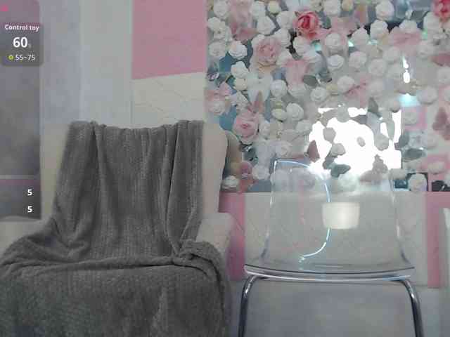Ember-Luna webcam