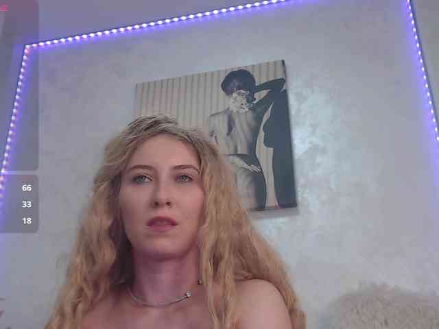 Ember-Luna webcam