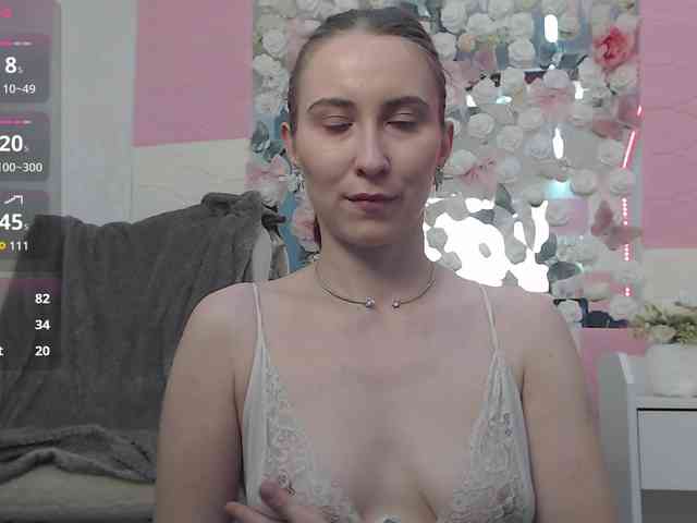 Ember-Luna webcam