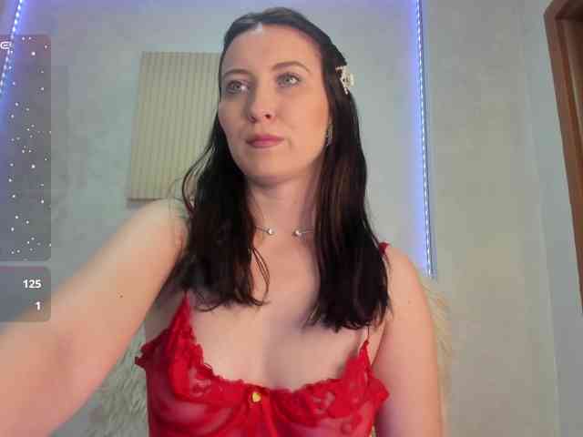 Ember-Luna webcam