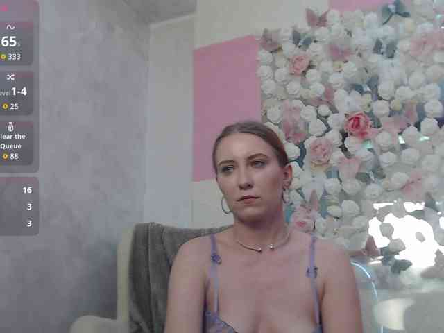 Ember-Luna webcam