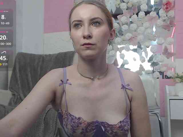 Ember-Luna webcam