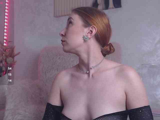 Ember-Luna webcam