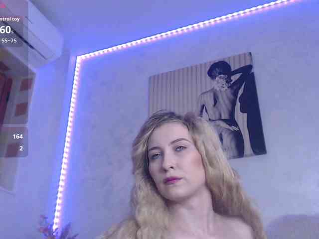 Ember-Luna webcam