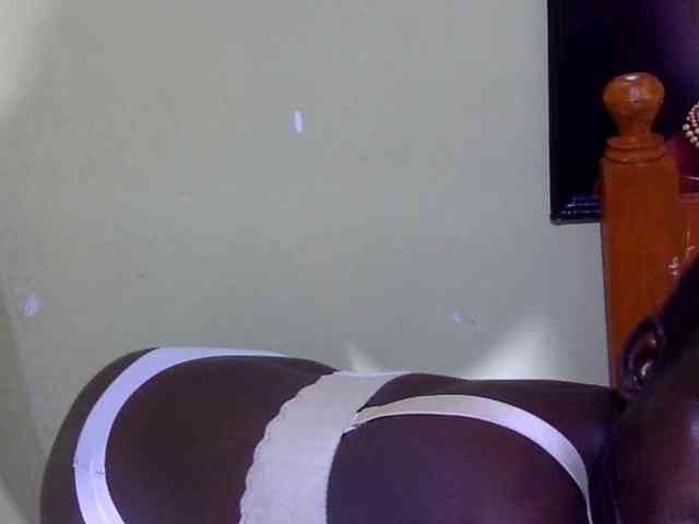 Leilalessie webcam