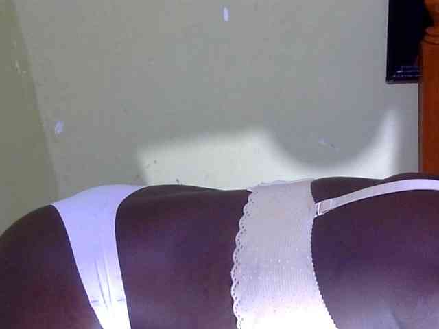 Leilalessie webcam