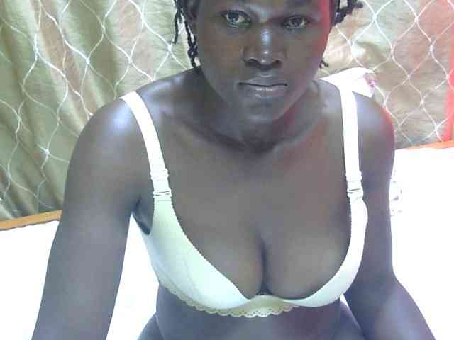 Leilalessie webcam
