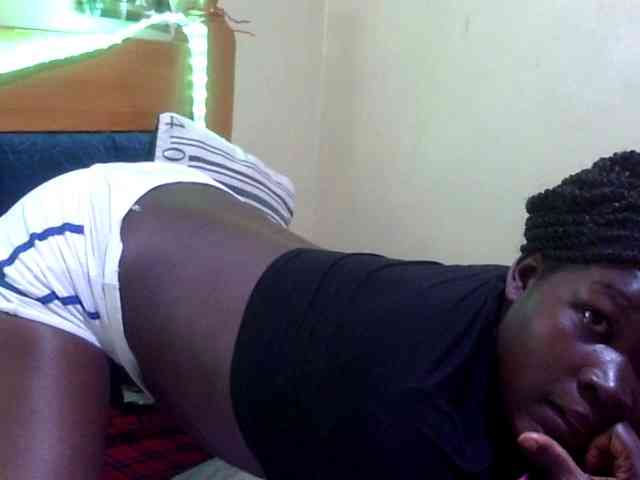 Leilalessie webcam