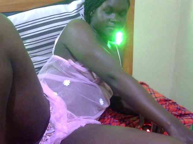 Leilalessie webcam