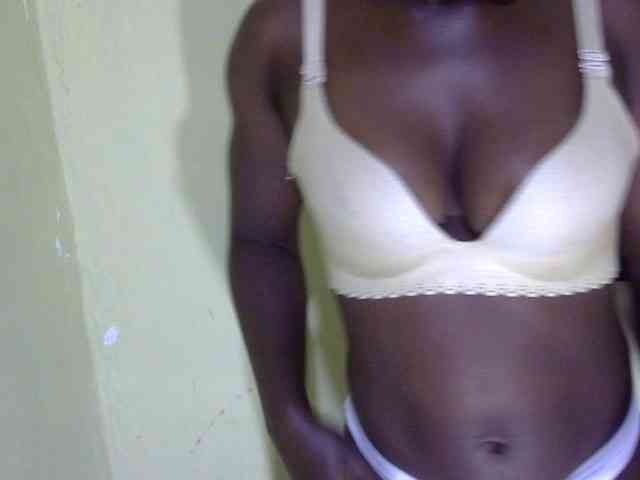 Leilalessie webcam
