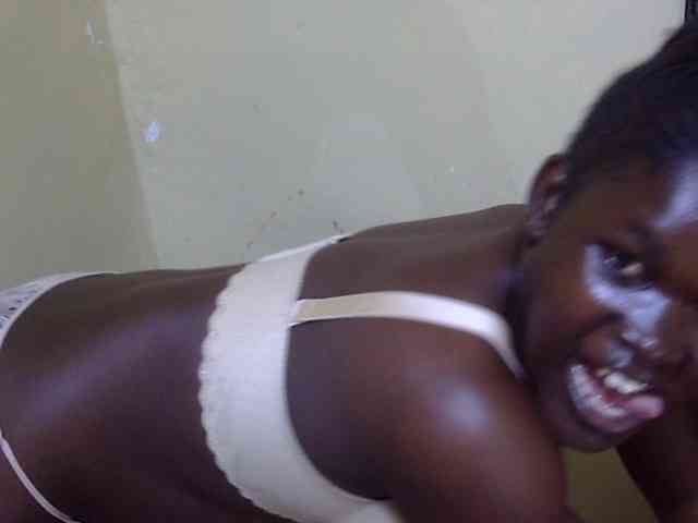 Leilalessie webcam