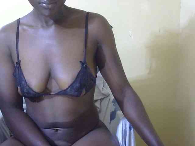 Leilalessie webcam