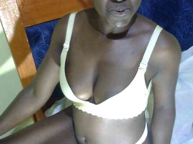 Leilalessie webcam
